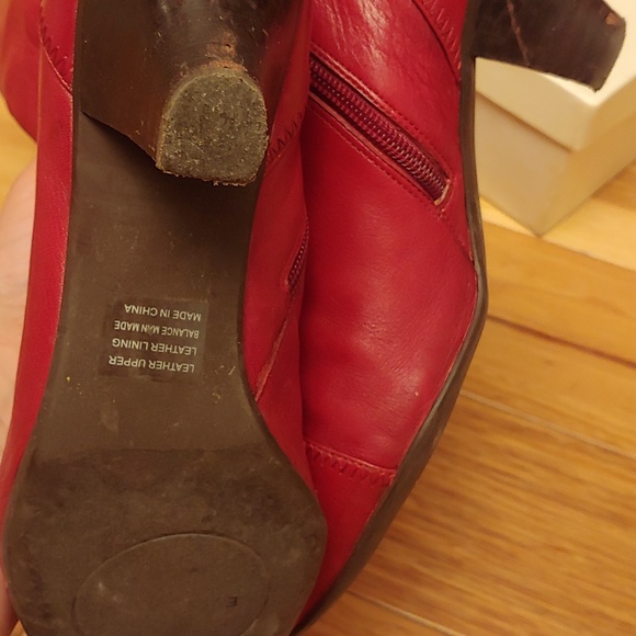 Red Leather Calf-Length Boots - EU size 40 - Picture 3 of 7